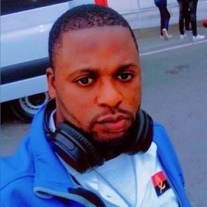 Meet your Posher, Manda